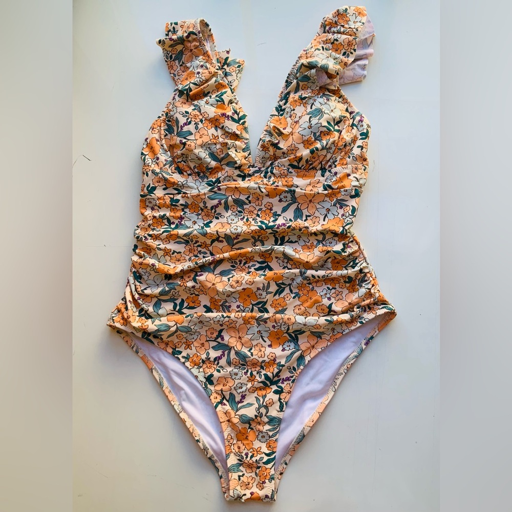 CUPSHE women’s Swimsuit
